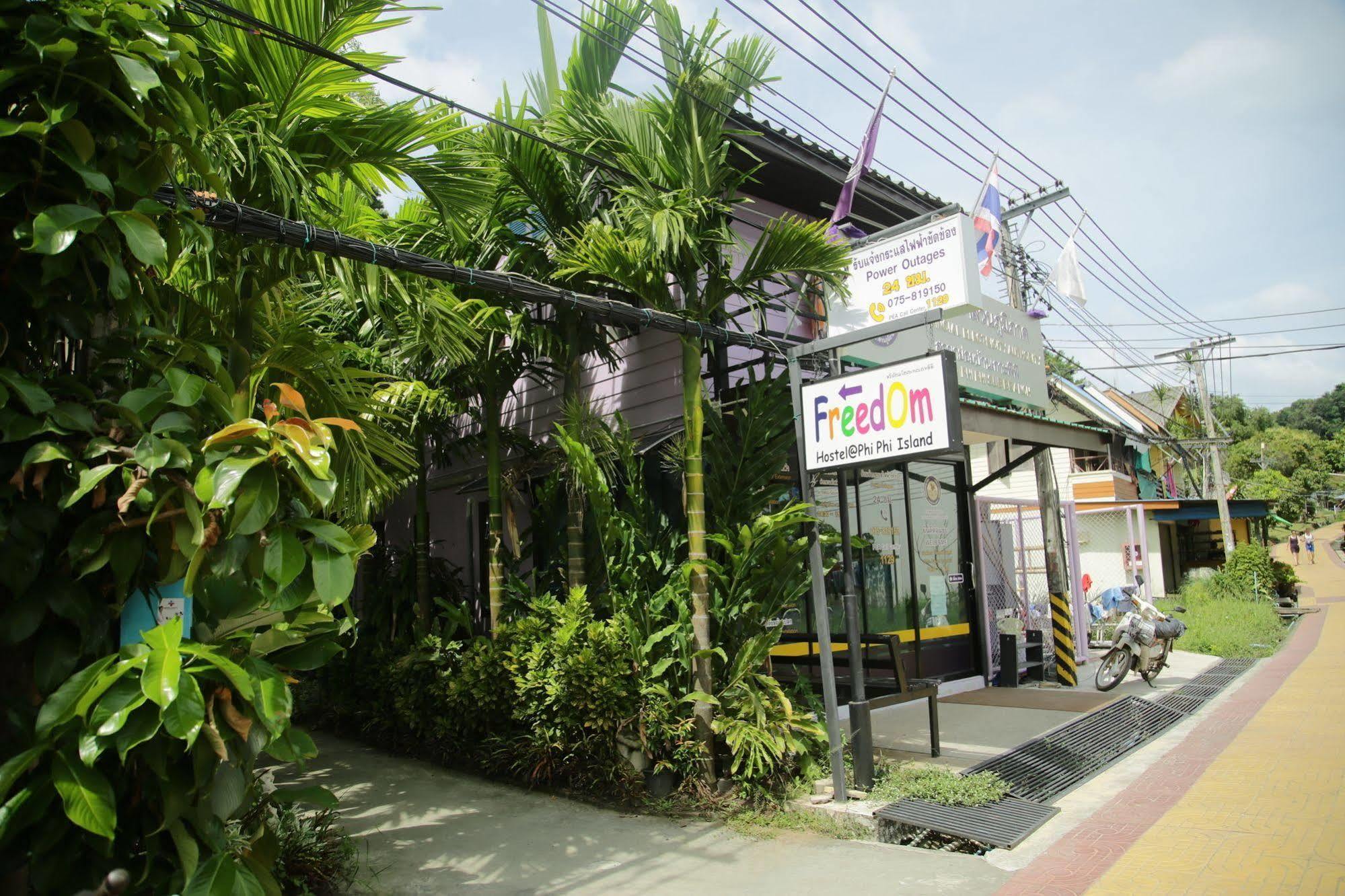 Oyo 585 Freedom Hostel @ Phi Phi Exteriör bild