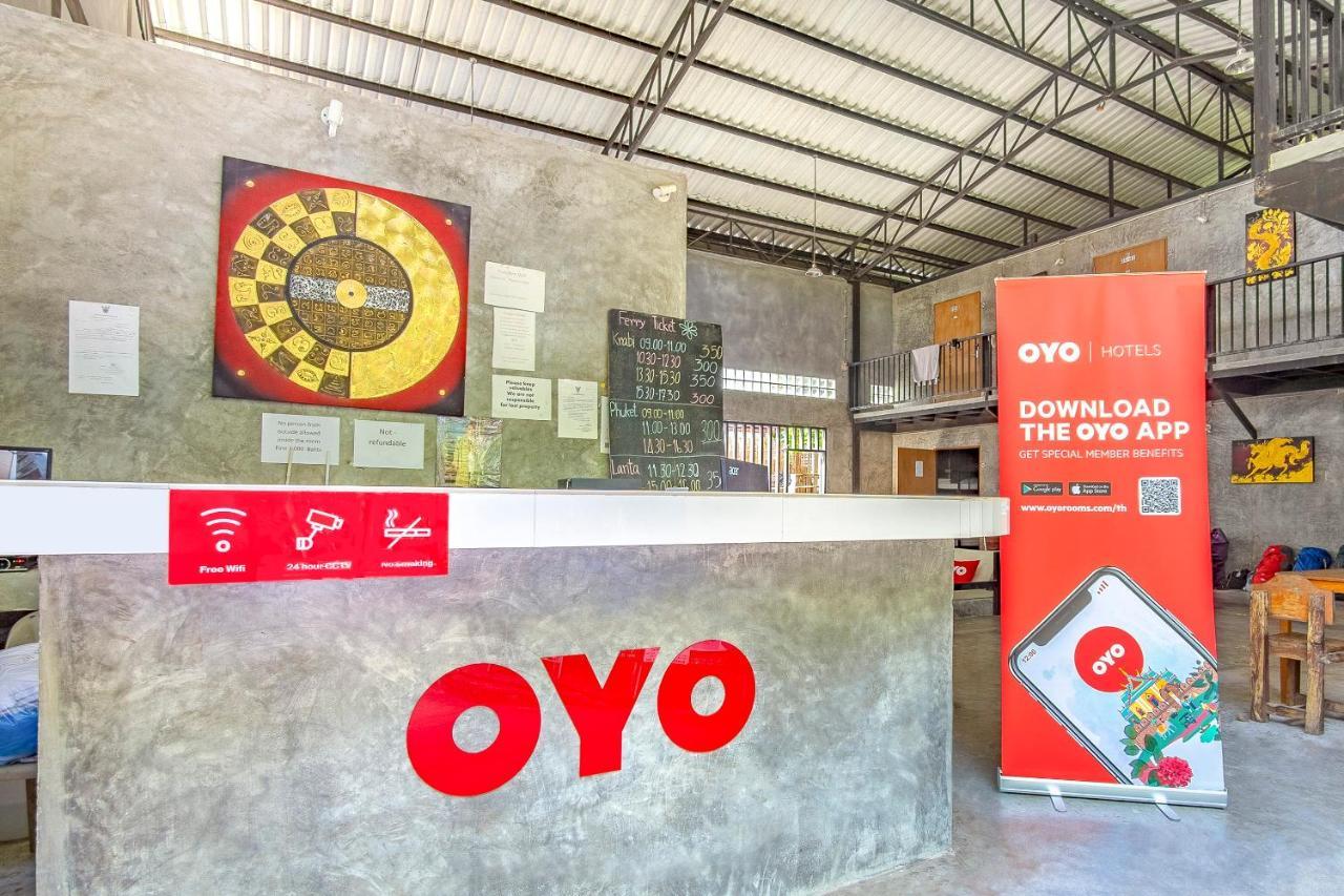 Oyo 585 Freedom Hostel @ Phi Phi Exteriör bild